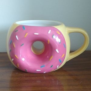 3D Sprinkled Donut Coffee Mug